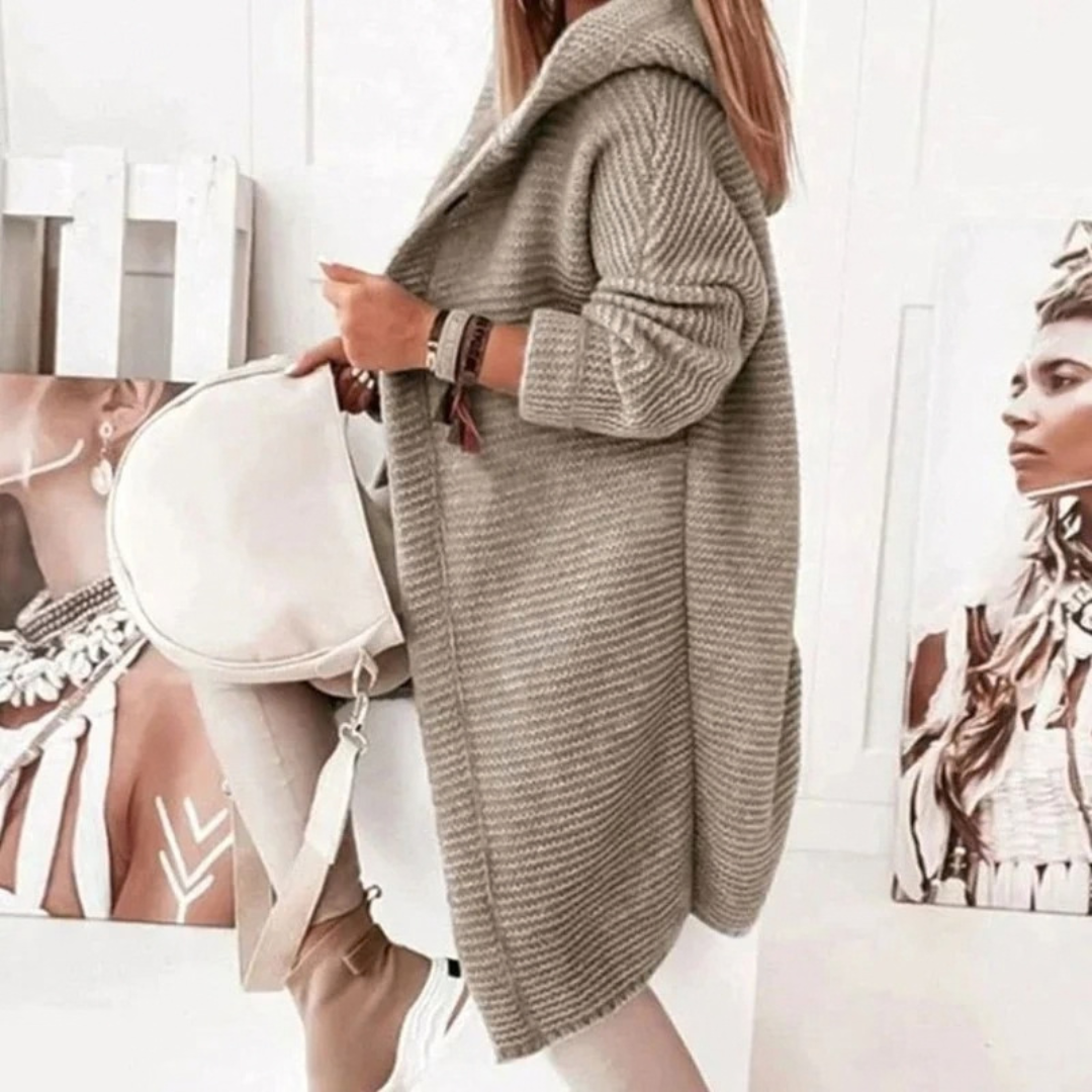 Josie | Damen Lange Strickjacke mit Kapuze, Knöpfen und Struktur