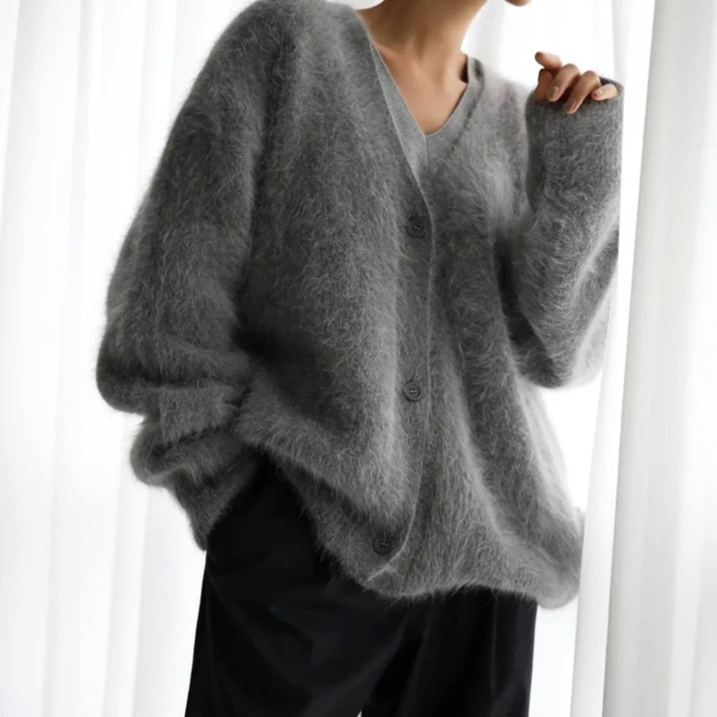 Juliette | Damen Strickjacke mit Knöpfen und Weitem Schnitt