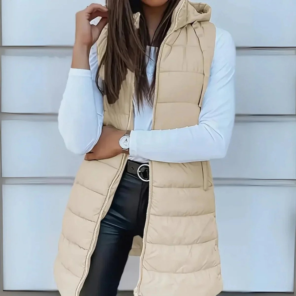 Karina | Elegante Damen Steppweste mit Kapuze als Alternative zur Jacke