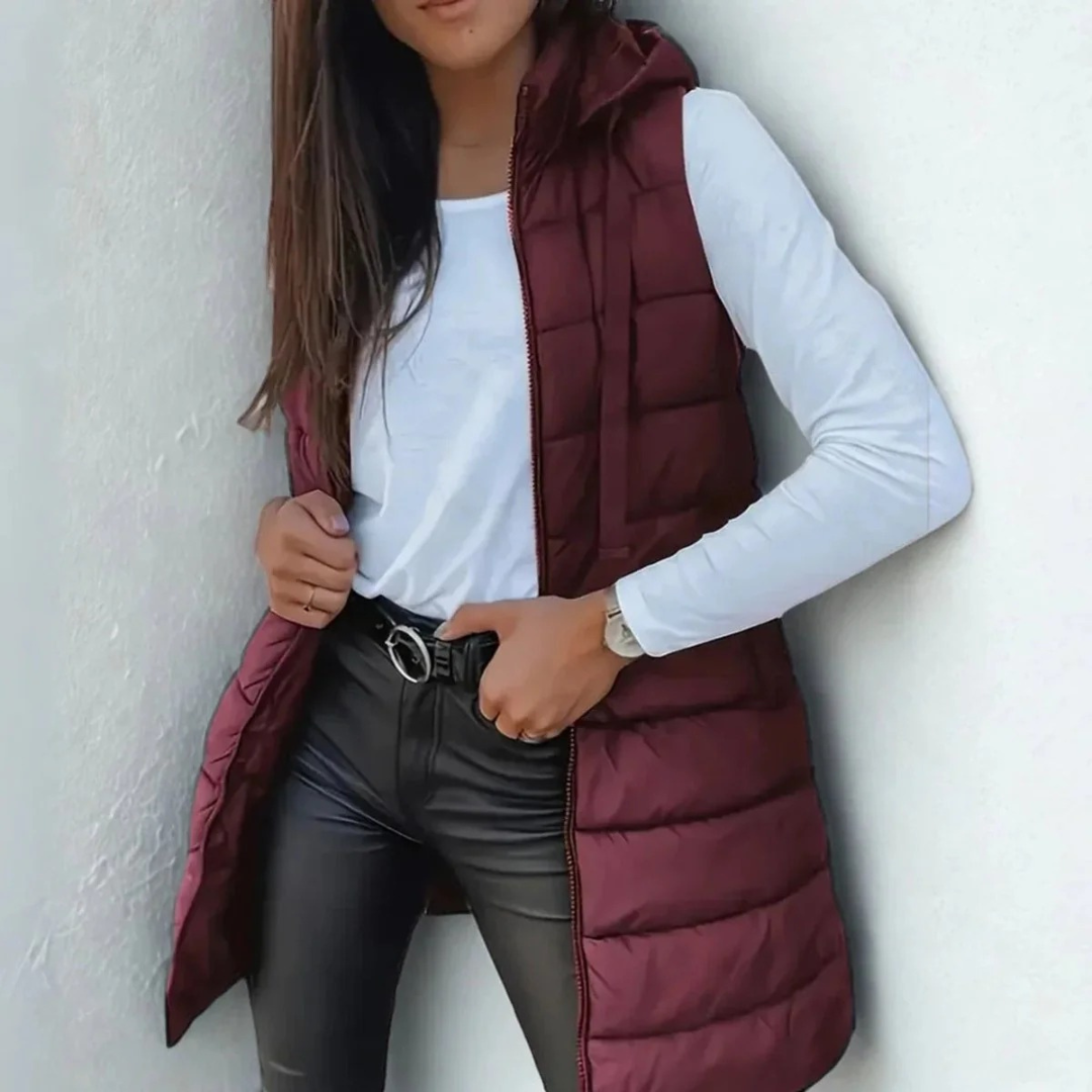 Karina | Elegante Damen Steppweste mit Kapuze als Alternative zur Jacke