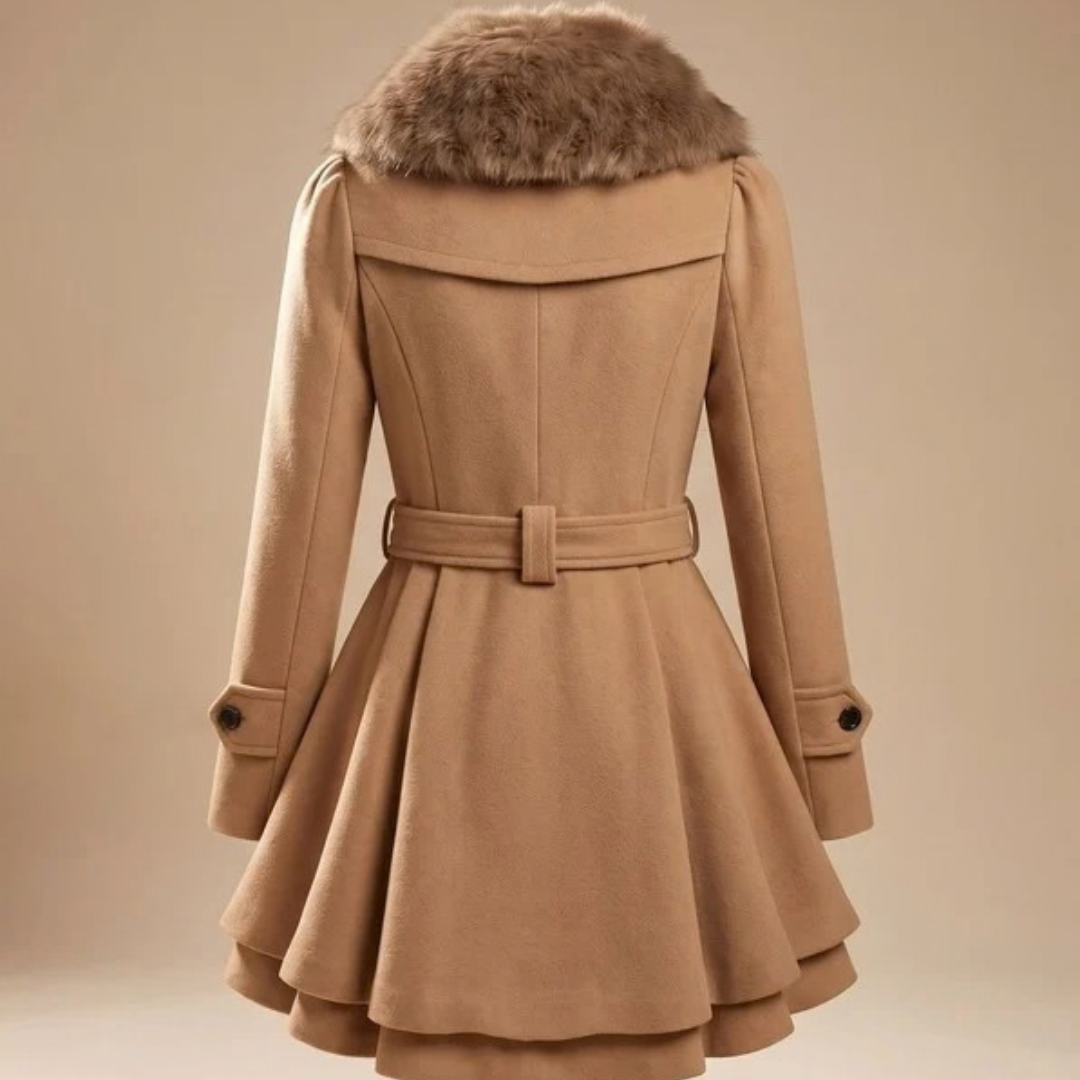 Karoline | Damen Winterjacke mit Kunstfell, Kragen und Gürtel