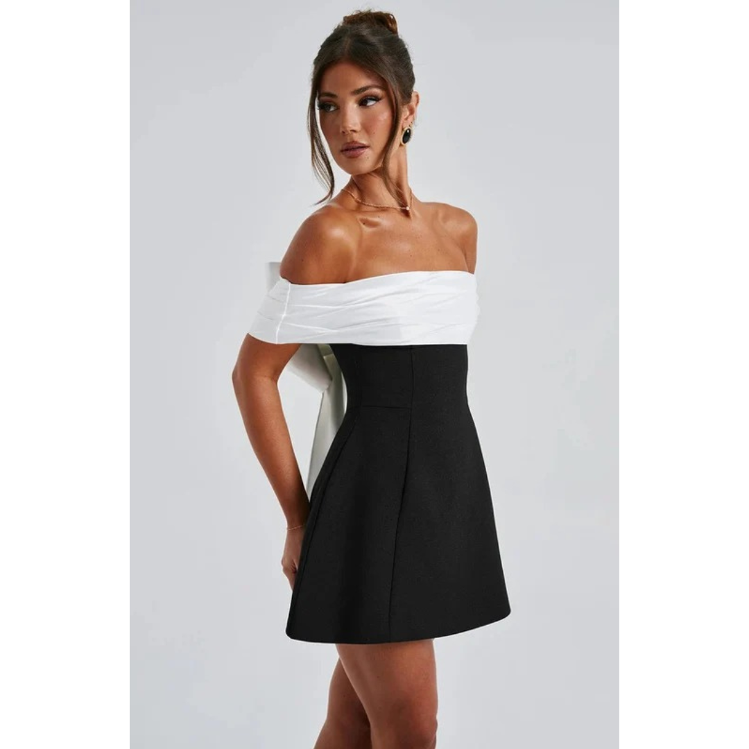 Katrin | Damen Schwarze Minikleid mit Blumenmuster