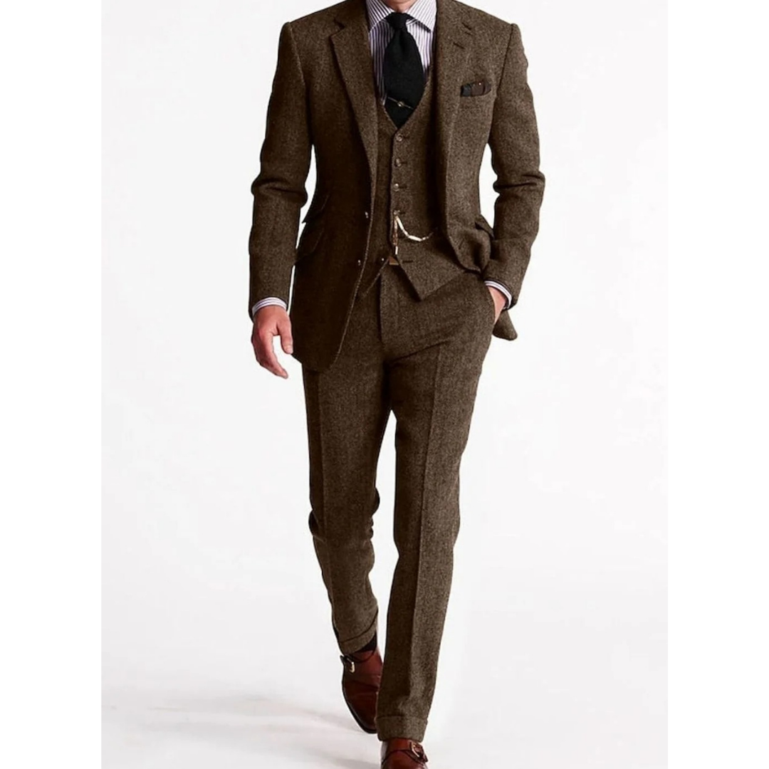 Konstantin | Herren Anzug mit Weste, Sakko und Hose im Tweed Stil