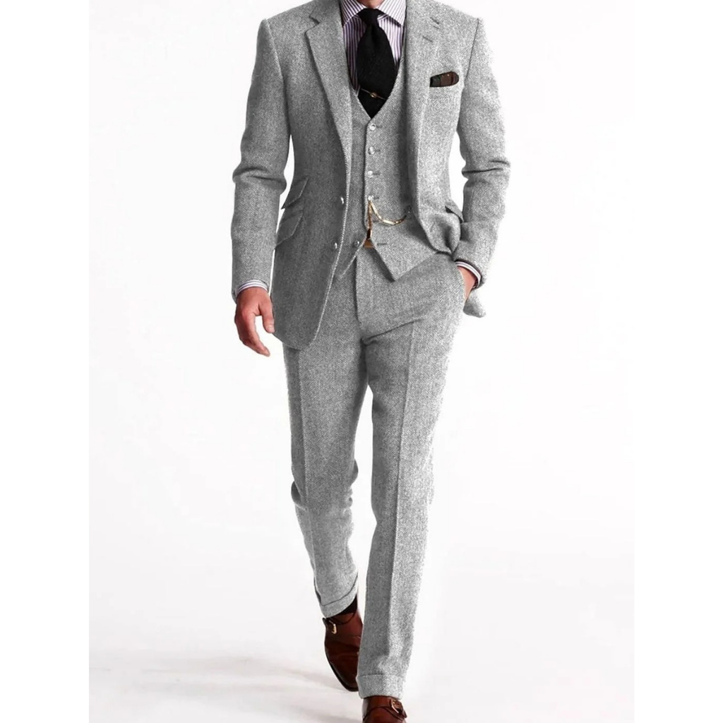 Konstantin | Herren Anzug mit Weste, Sakko und Hose im Tweed Stil