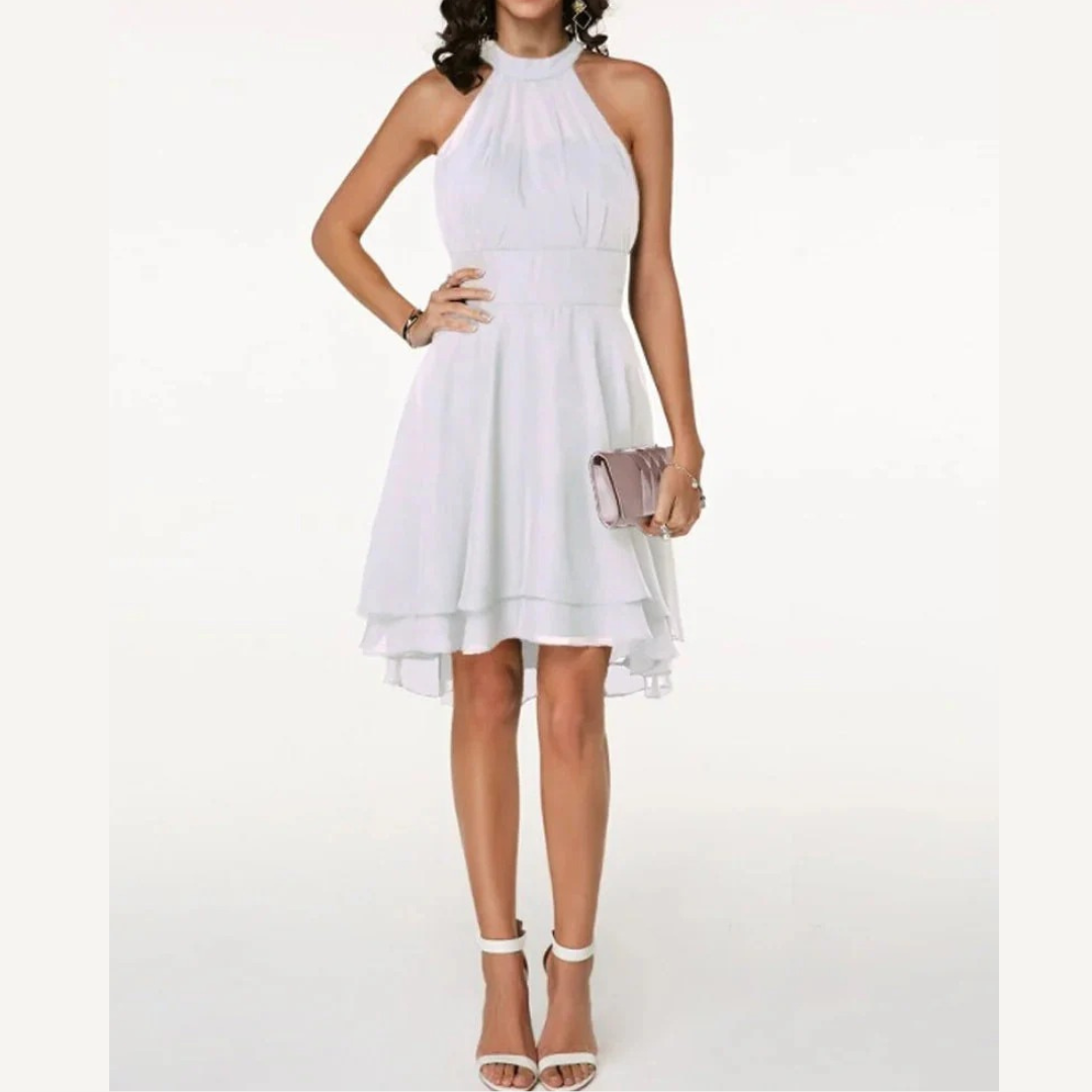 Kurzes Damenkleid – Stilvolles ärmelloses Kleid mit Gerüschtem Saum