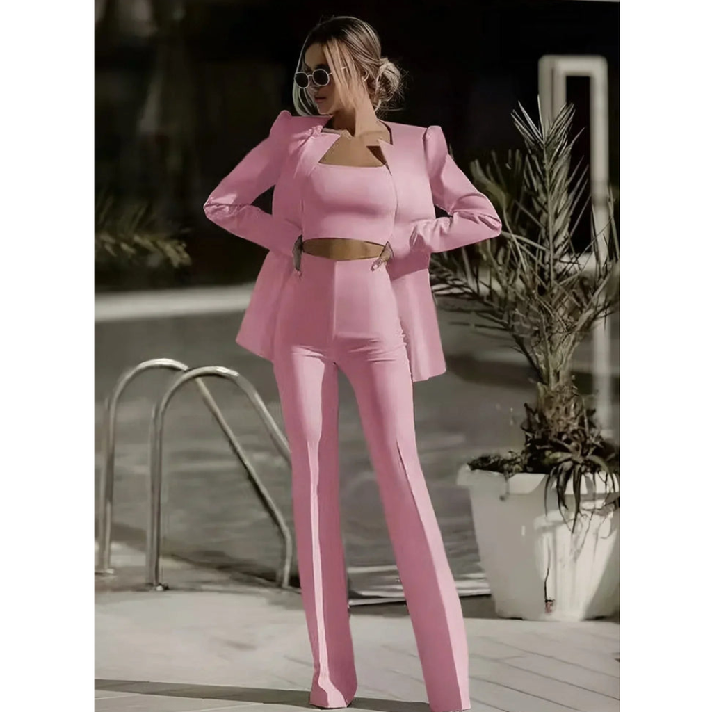 Kurzes Oberteil und Hose im Set – Elegantes Dreiteilige Set für Damen