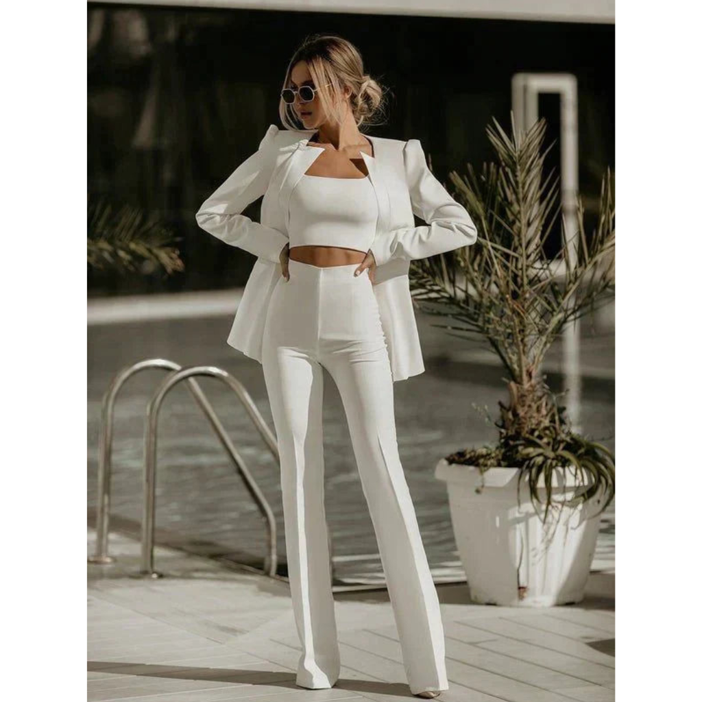 Kurzes Oberteil und Hose im Set – Elegantes Dreiteilige Set für Damen