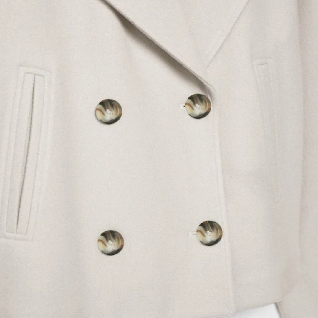 Laura | Damen Kurze Jacke mit Knöpfen