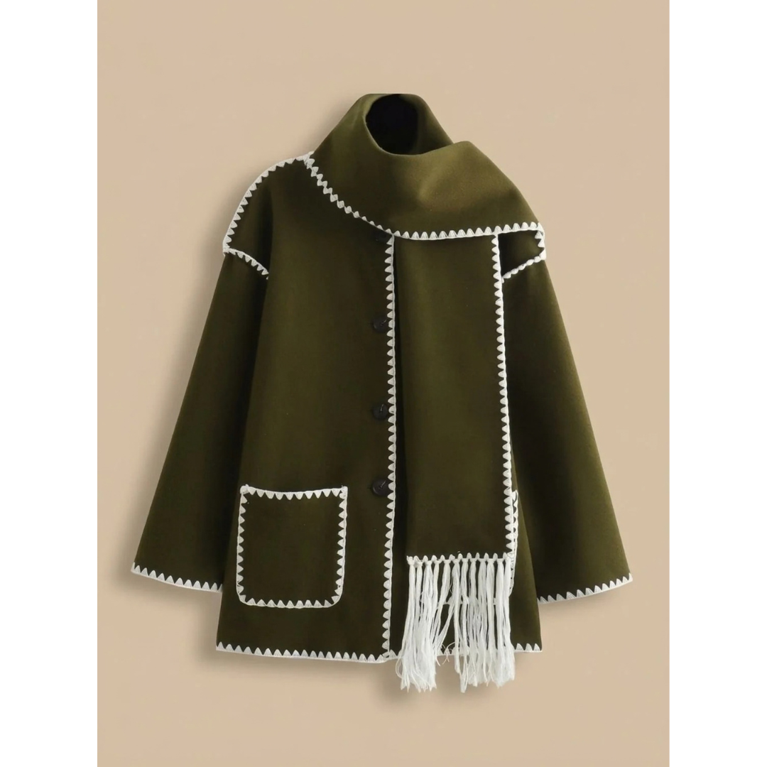Lieselotte | Damen Wollmantel mit Cape Design und Knöpfen
