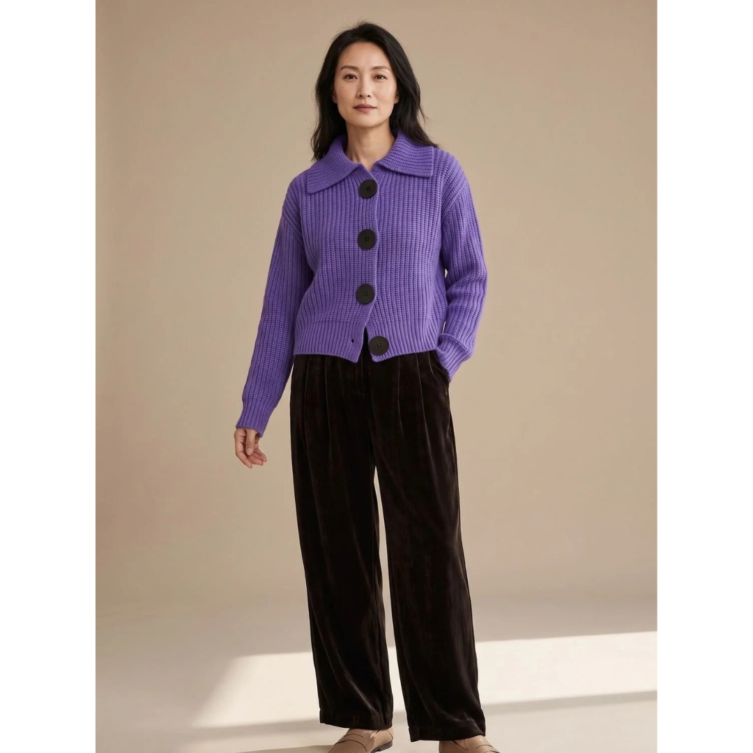 Livia | Damen Pullover mit Strickmuster und weitem Kragen