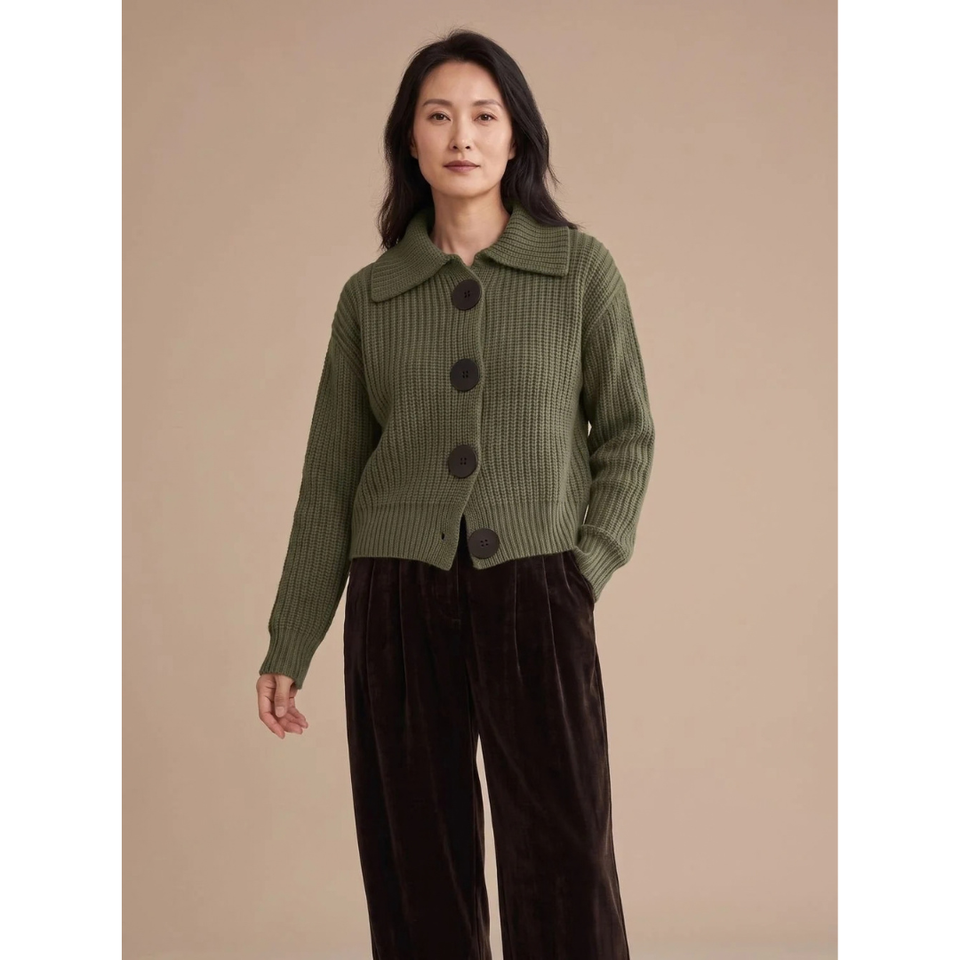 Livia | Damen Pullover mit Strickmuster und weitem Kragen