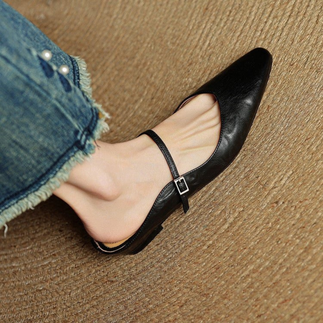 Elise | Stilvolle Damen Pantoletten mit Spitzer Form