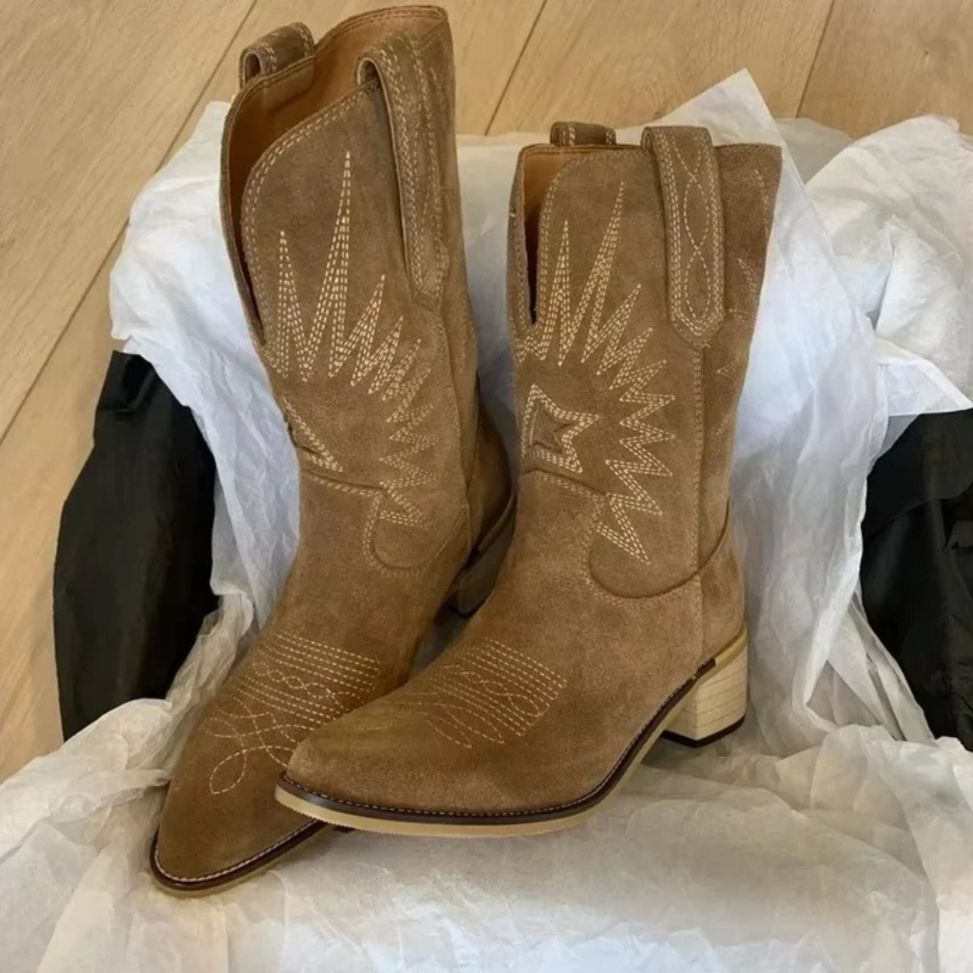 Lorena | Damen Orthopädische Wildleder Stiefel mit Stickerei und Western Design