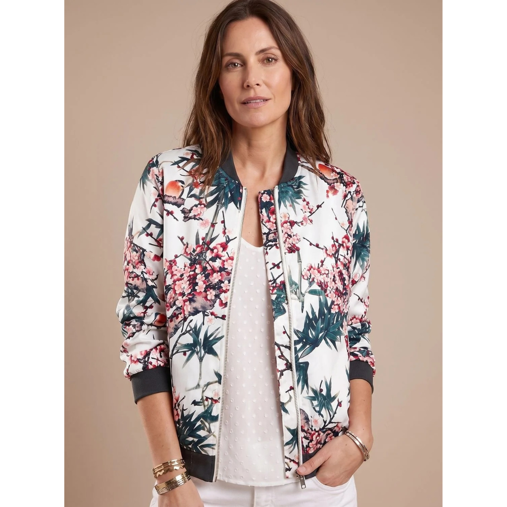 Luana | Damen Jacke mit Blumenmuster und Alltag Stil