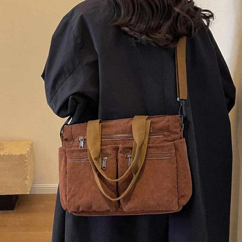 Maila | Damen Schultertasche Aus Cord Mit Reißverschluss