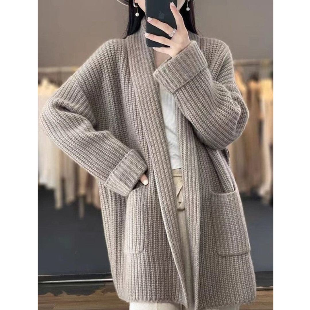 Malou | Damen Bequeme Oversize Strickjacke mit Taschen