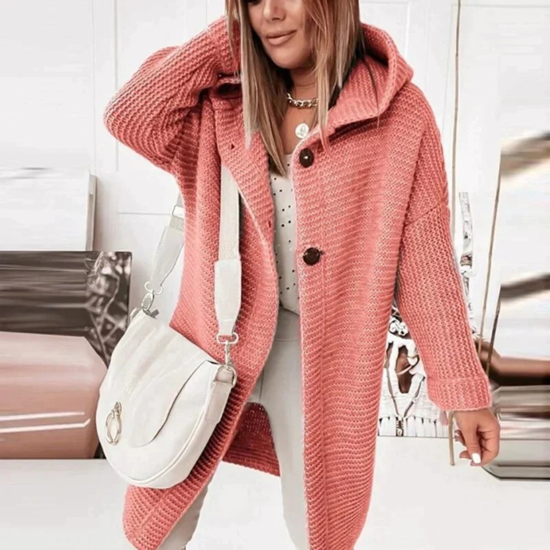 Margot | Damen Strickjacke mit Kapuze mit Grobem Strick und Knöpfen