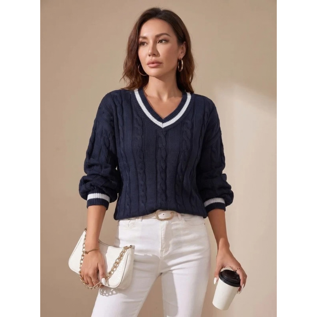 Mechthild | Damen Pullover mit V-Ausschnitt und Streifen