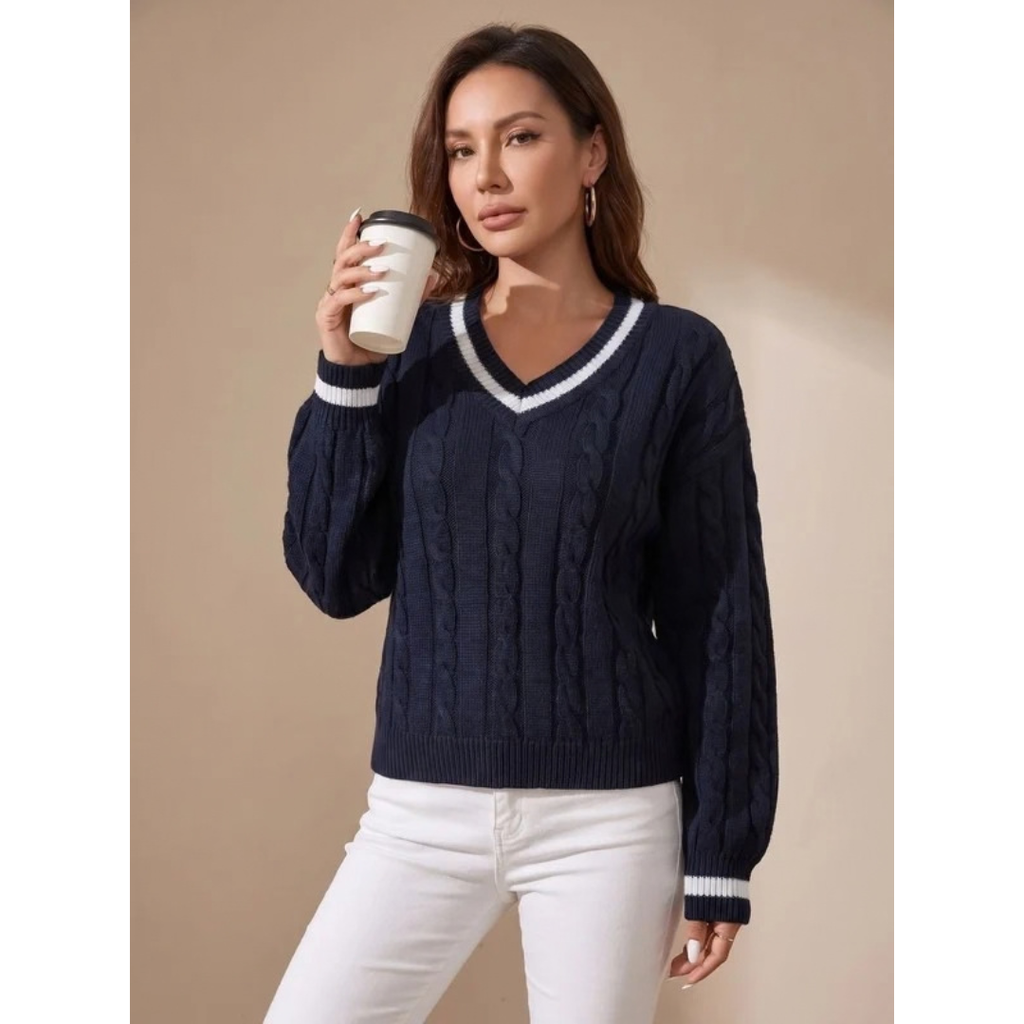 Mechthild | Damen Pullover mit V-Ausschnitt und Streifen