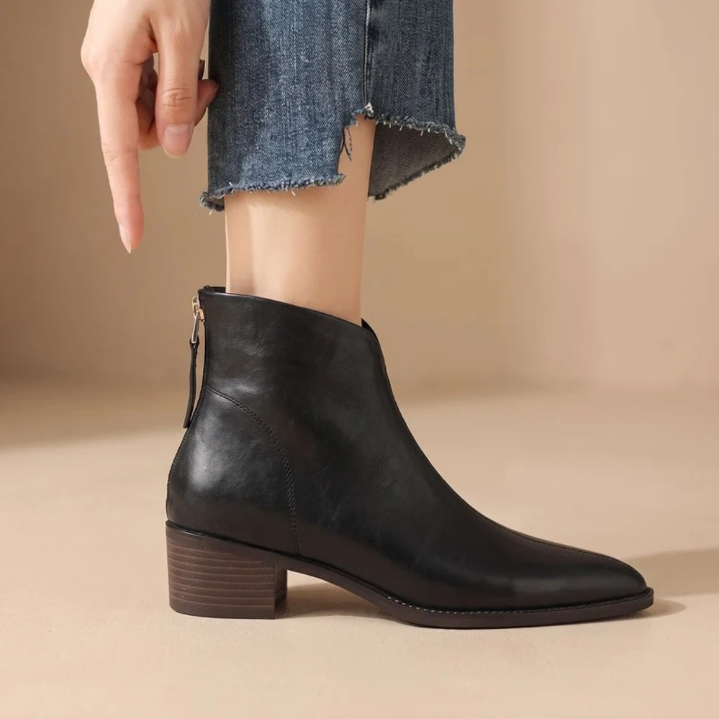 Melinda | Damen Orthopädische Stiefeletten im Chelsea Stil mit spitzer Form