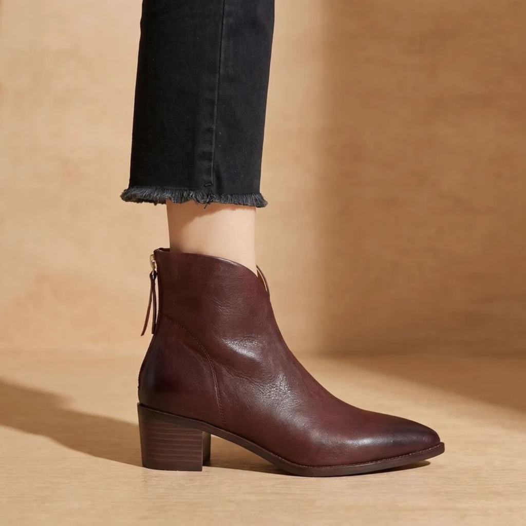Melinda | Damen Orthopädische Stiefeletten im Chelsea Stil mit spitzer Form