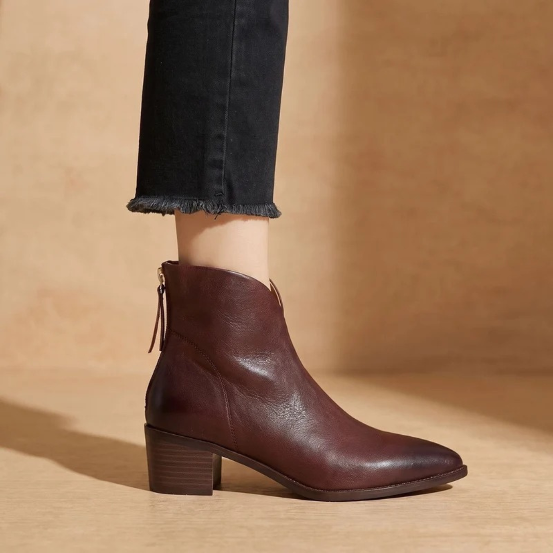Melinda | Damen Orthopädische Stiefeletten im Chelsea Stil mit spitzer Form