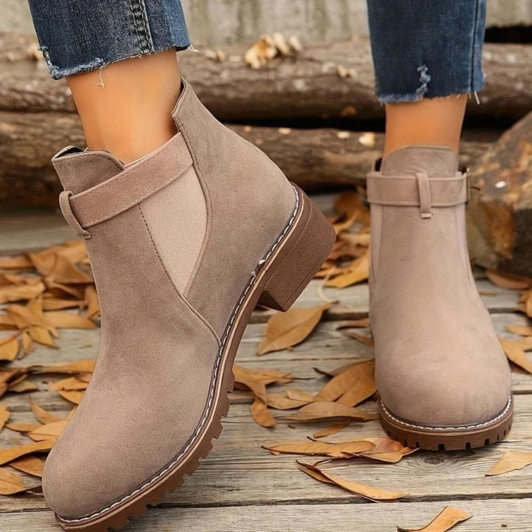 Nila | Damen Orthopädische Stiefeletten mit Riemen und Schnalle