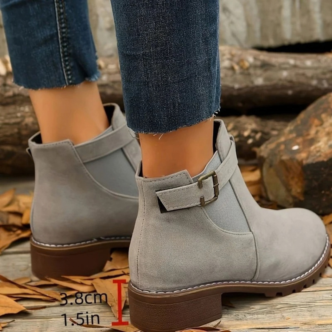 Nila | Damen Orthopädische Stiefeletten mit Riemen und Schnalle