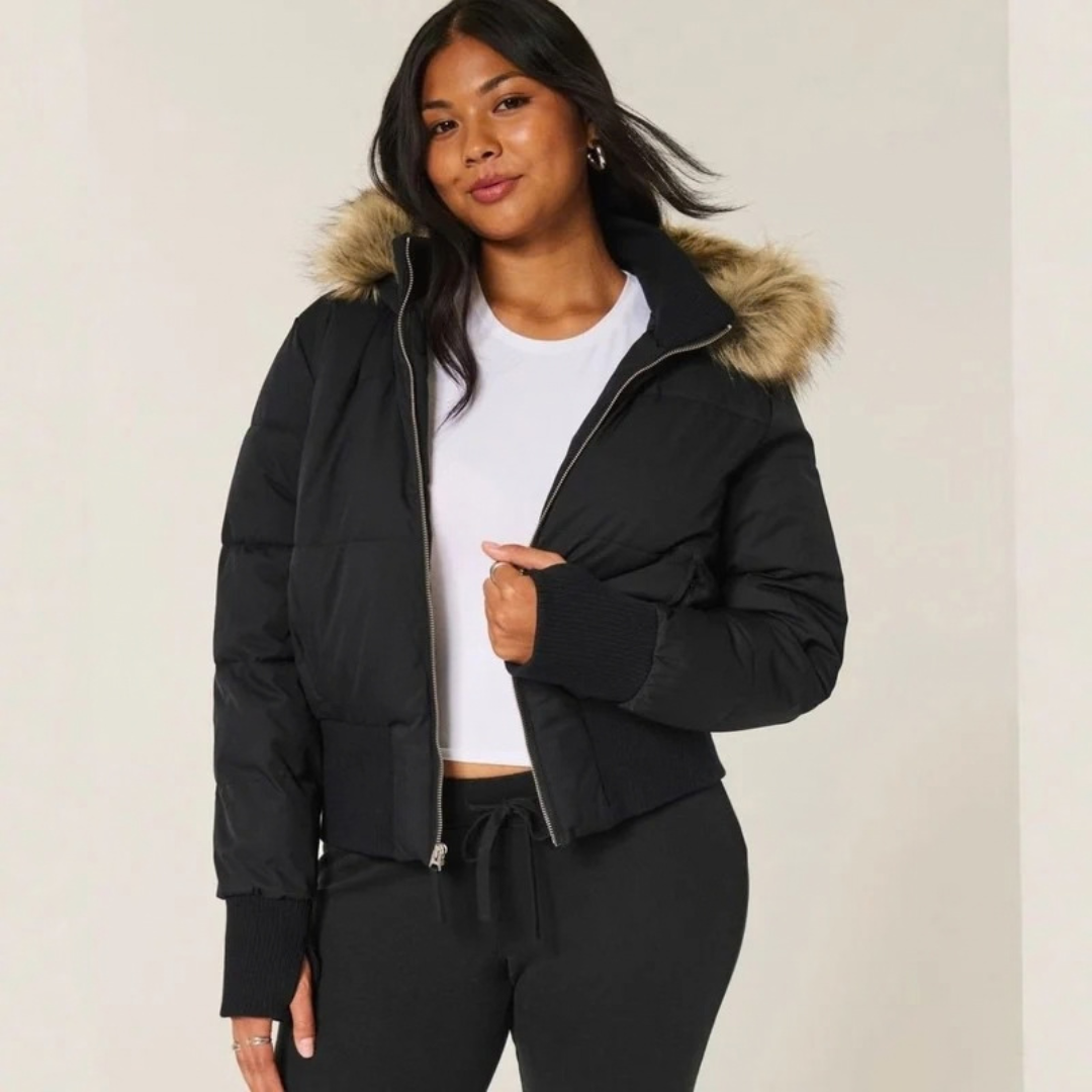 Regina | Damen Kurze Puffer Winterjacke mit Fell und Kapuze
