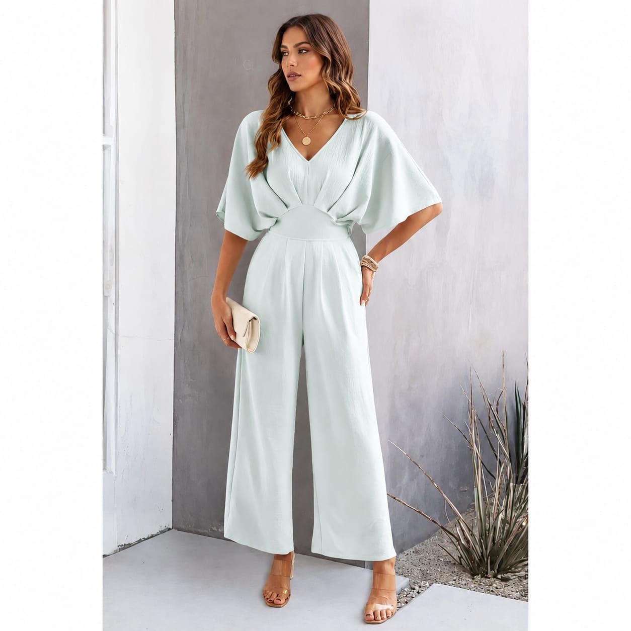 Rosi | Damen Beige Jumpsuit Mit V-Ausschnitt