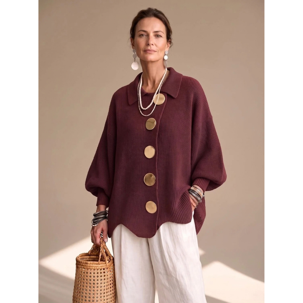 Roswitha | Damen Oversized Strickjacke mit goldenen Knöpfen