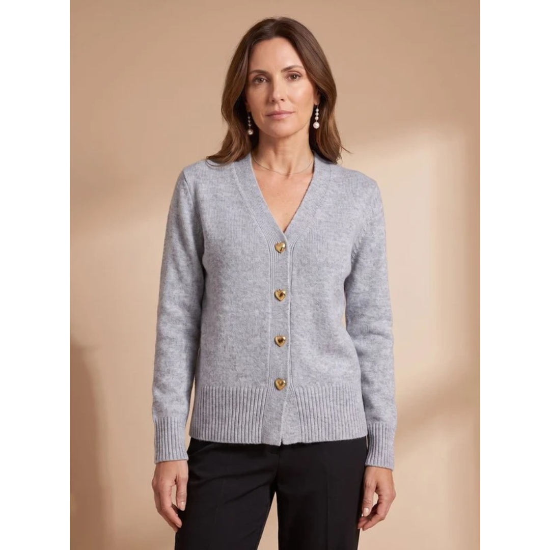 Rüya | Damen Strickjacke mit V Ausschnitt, Langarm und Knöpfen in Herzform