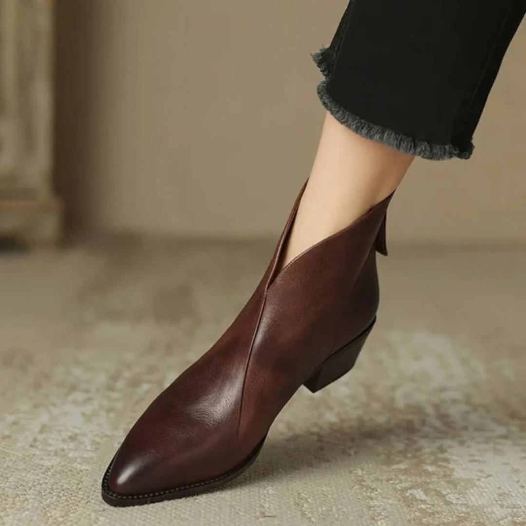 Safiya | Damen Orthopädische Stiefeletten mit Reißverschluss und spitzer Form