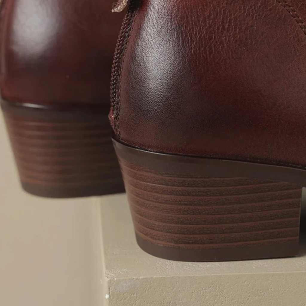 Safiya | Damen Orthopädische Stiefeletten mit Reißverschluss und spitzer Form