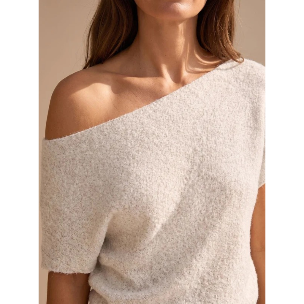 Selene | Damen Pullover mit Besonderem Schnitt und Komfort