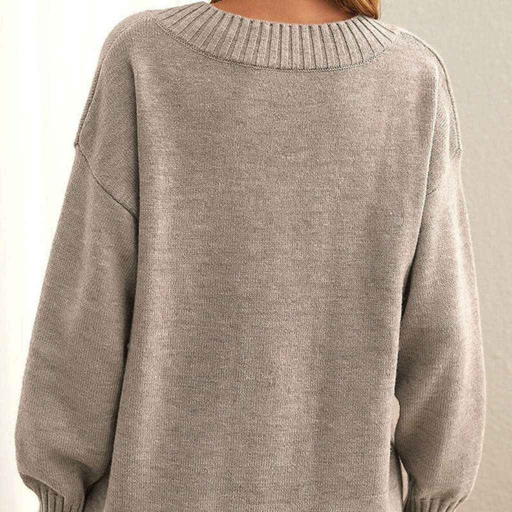 Silke | Damen Strickpullover mit V Ausschnitt, Oversized Schnitt und Strick Optik