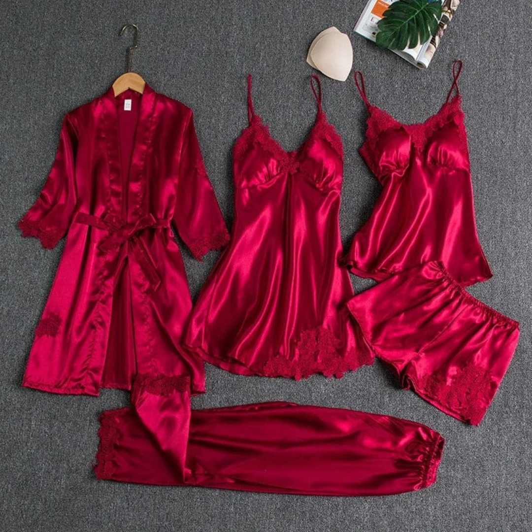 Skadi | Damen Pyjama Set mit Spitze und Morgenmantel