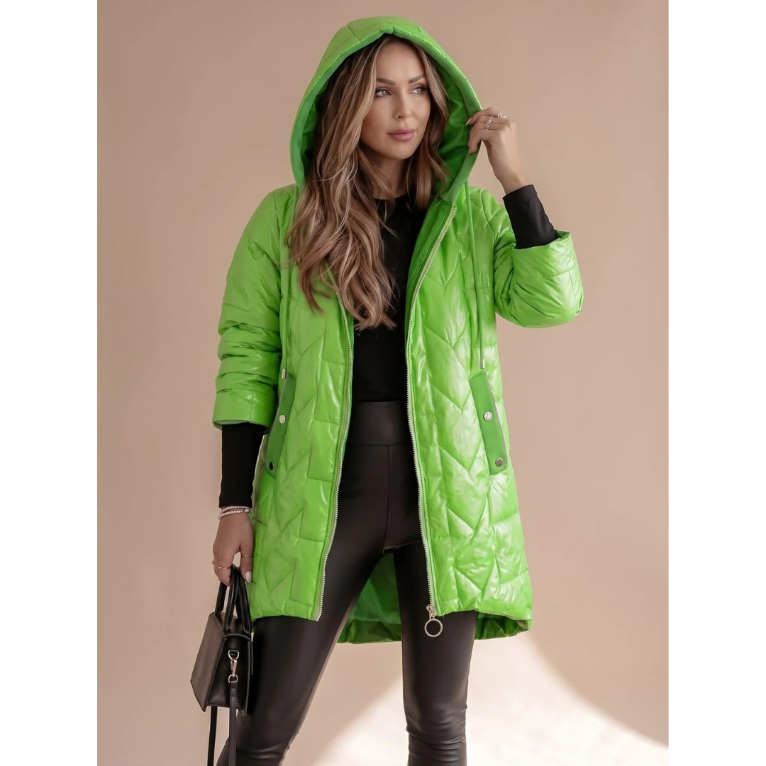 Solea | Winterjacke Damen mit Kapuze und Taschen an den Seiten