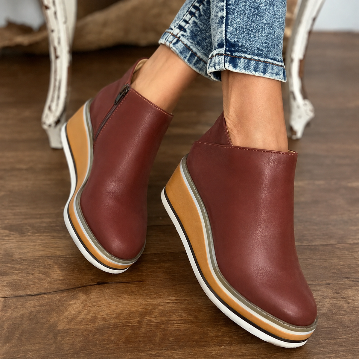 Soraya | Damen Orthopädische Stiefeletten mit Keilabsatz, Plateau und Reißverschluss