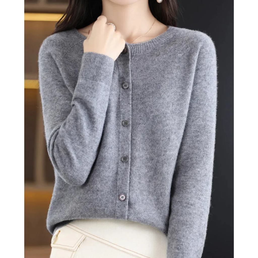 Sybille | Damen Strickjacke für Herbst und Winter