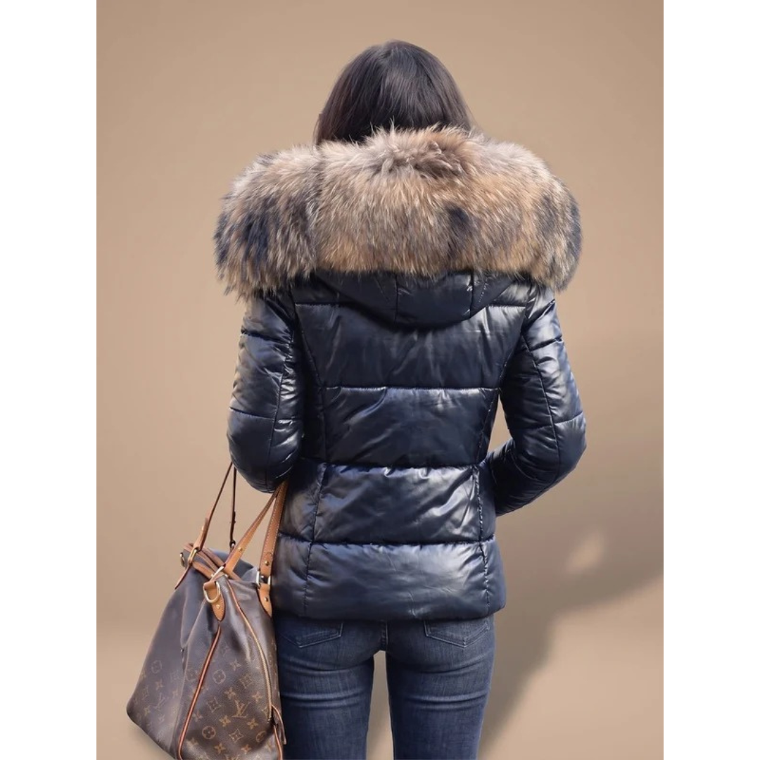 Tatjana | Damen Puffer Winterjacke mit Kapuze und Wärme