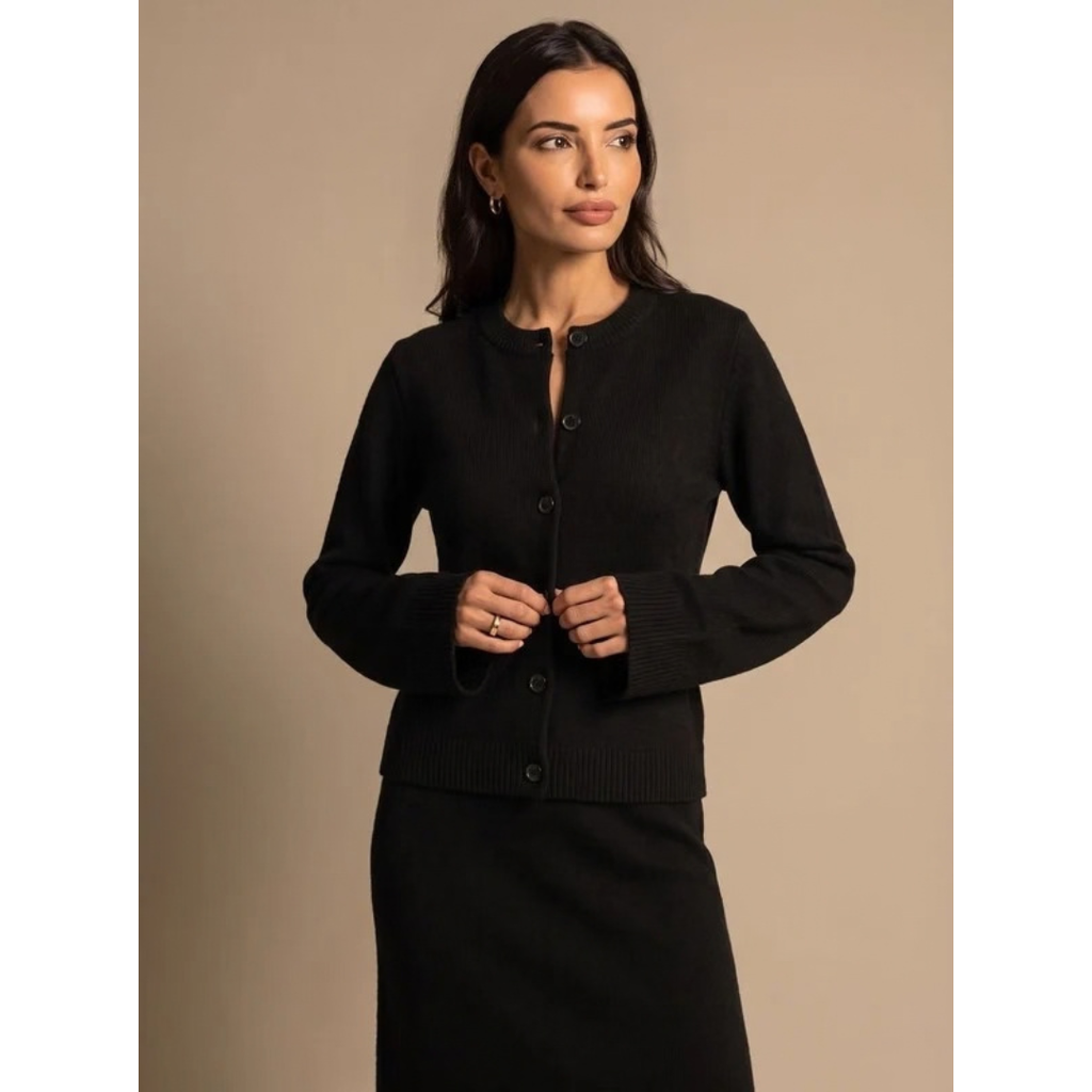 Thea | Damen Strickjacke mit Knöpfen und Taschen