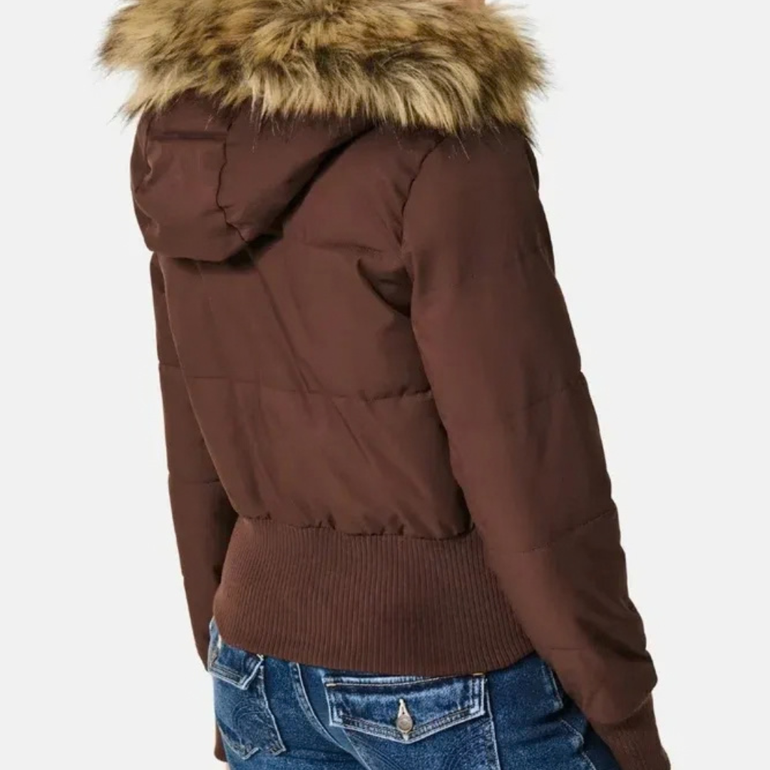 Theresa | Damen Winterjacke mit Kapuze und Reißverschluss