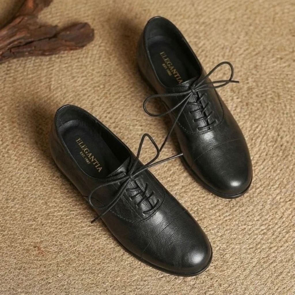 Veronika | Damen Orthopädische Schuhe mit flacher Form und Schnürschuh