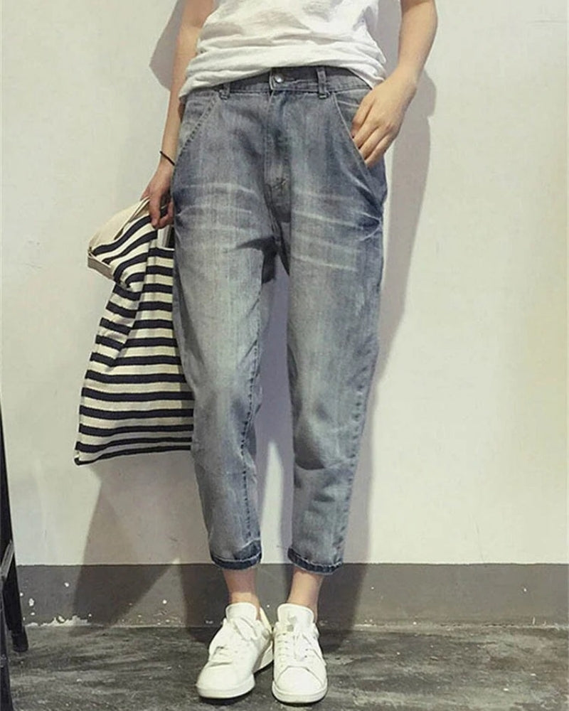 Zeitgemäße Damen Cropped Jeans in Grau | Zulaufend