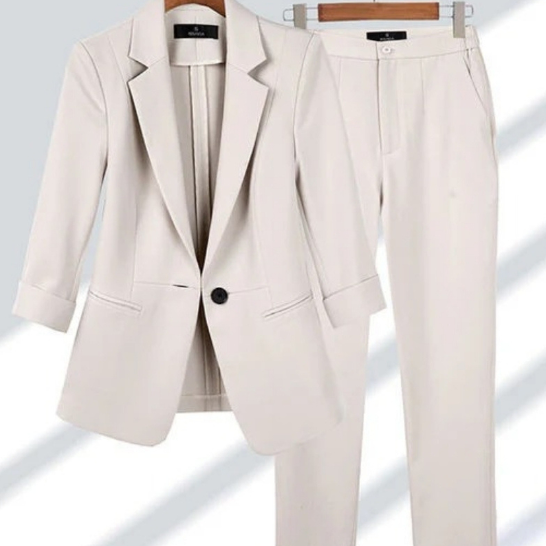 Zweiteiliges Outfit mit Ein-Knopf-Blazer – Slim-Fit-Sets für Damen